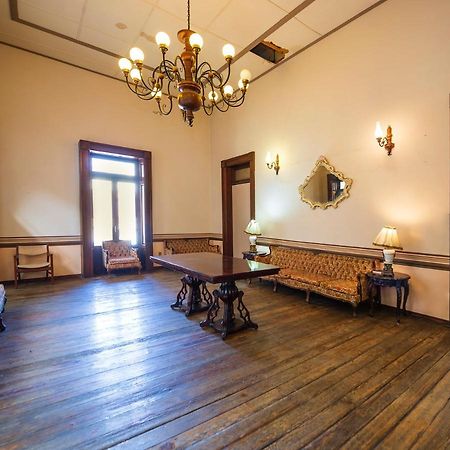 Hotel Meson Del Obispado Керетаро Экстерьер фото