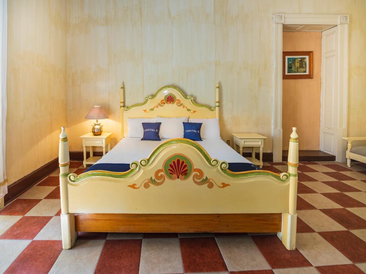 Hotel Meson Del Obispado Керетаро Экстерьер фото